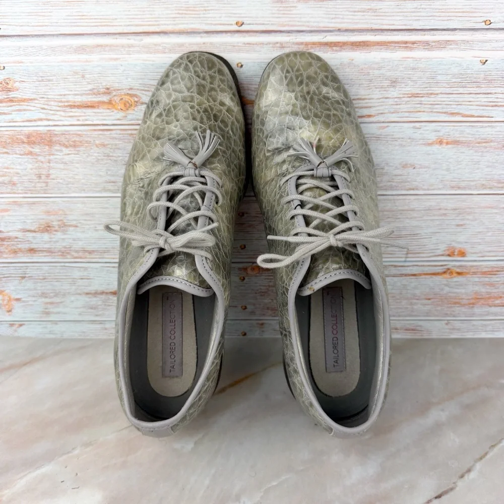 FootJoy Tailored Collection Gray Alligator Embossed Golf Shoes